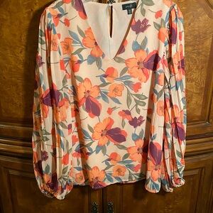 Floral V-Neck Blouse - Multicolor